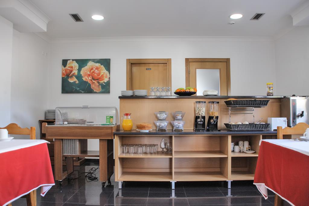 Hotel Solar Da Charneca เลเรีย ภายนอก รูปภาพ