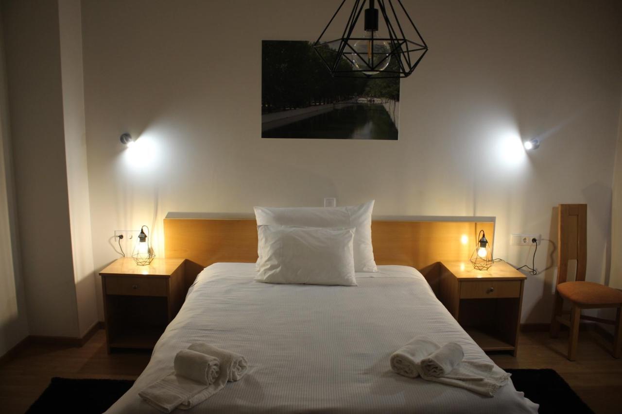 Hotel Solar Da Charneca เลเรีย ภายนอก รูปภาพ
