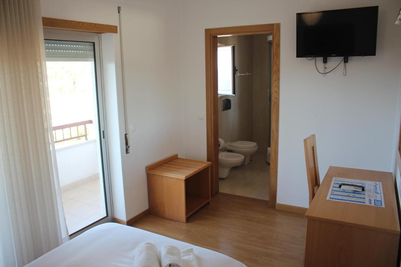Hotel Solar Da Charneca เลเรีย ภายนอก รูปภาพ
