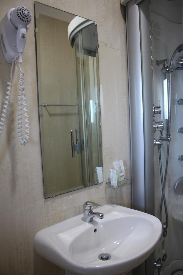 Hotel Solar Da Charneca เลเรีย ภายนอก รูปภาพ